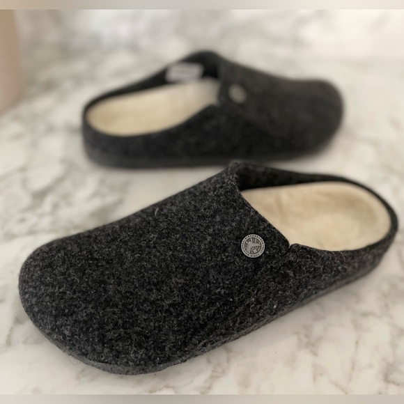 Sold out - Picture 4 of 11